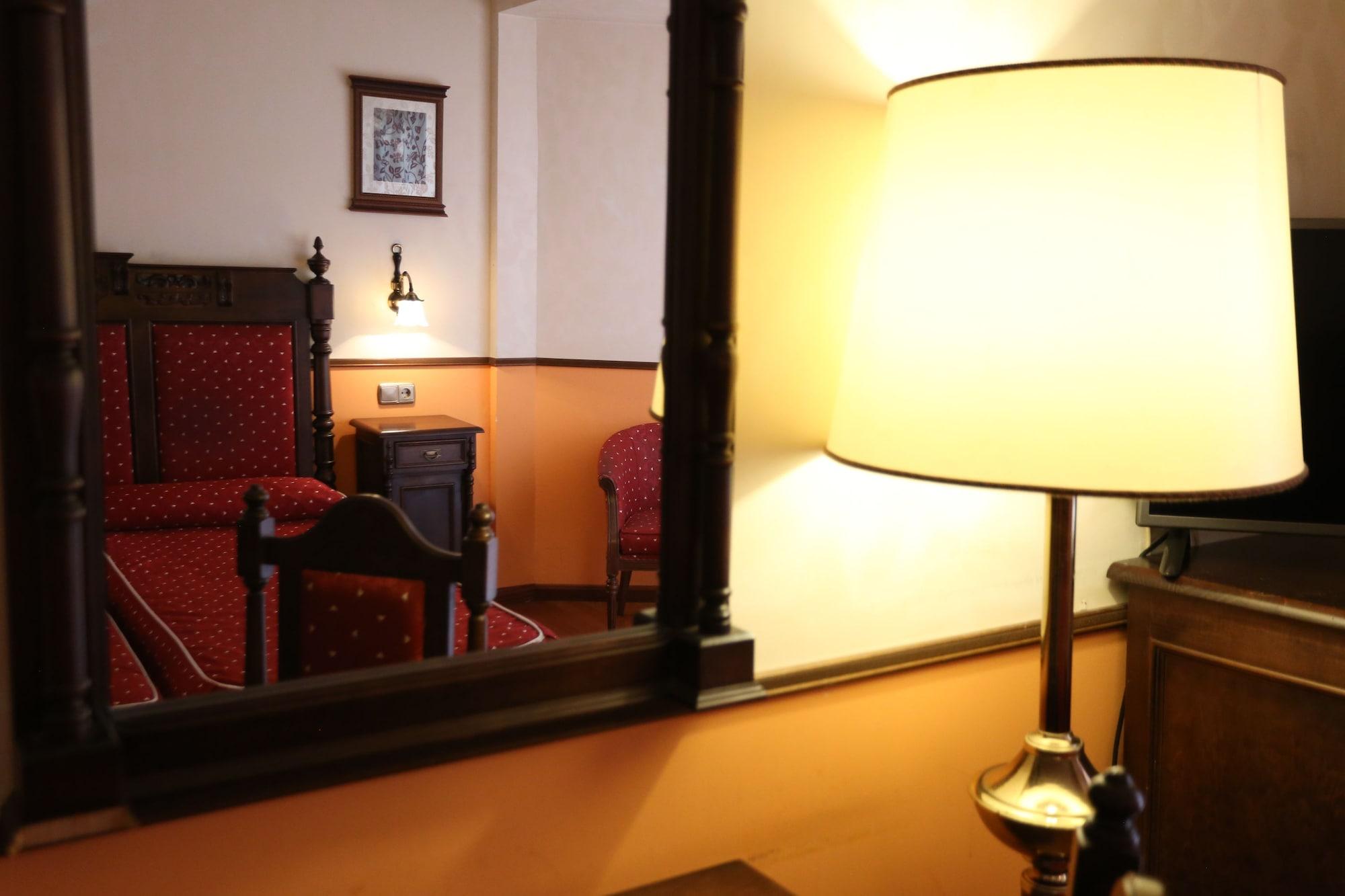 Hotel El Cisne Saragosse Extérieur photo