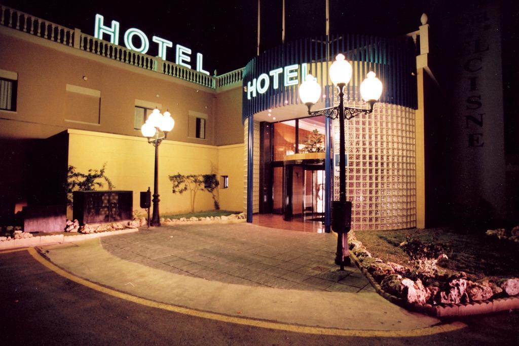 Hotel El Cisne Saragosse Extérieur photo