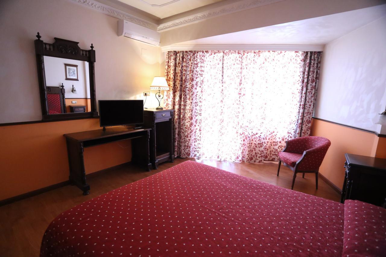 Hotel El Cisne Saragosse Extérieur photo