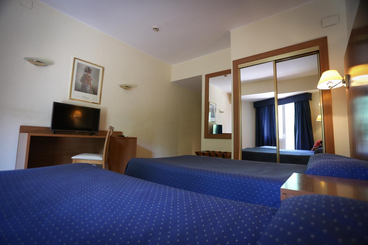 Hotel El Cisne Saragosse Extérieur photo